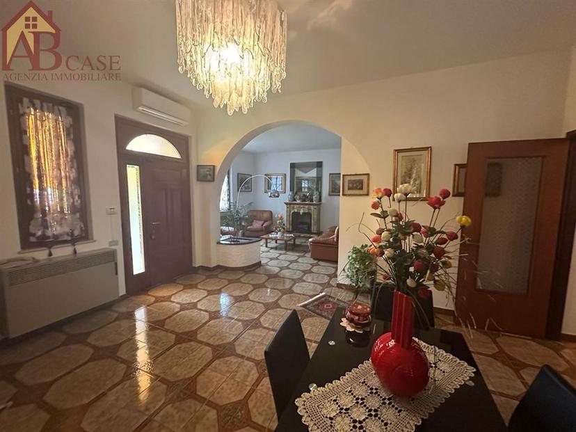 Villa in Via Mazzini 8, Gambolò — foto 2 di 5