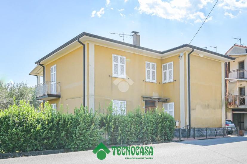 Casa indipendente in Via Genova 221, Follo — foto 3 di 5