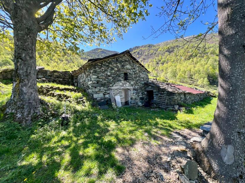 Rustico in Regione Vallorsera - Loc. Malacria 43, Lemie — foto 2 di 5