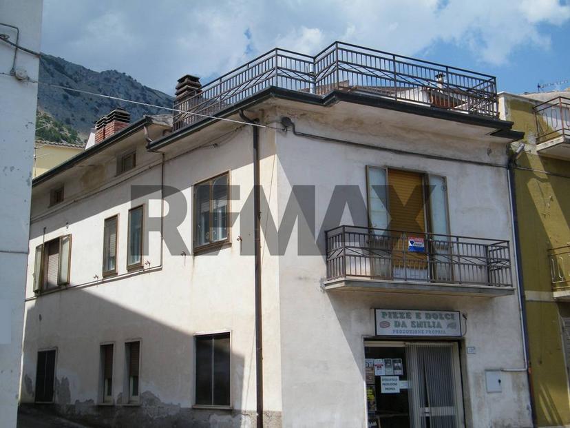 Quadrilocale in Via San Rocco 19, Lama dei Peligni