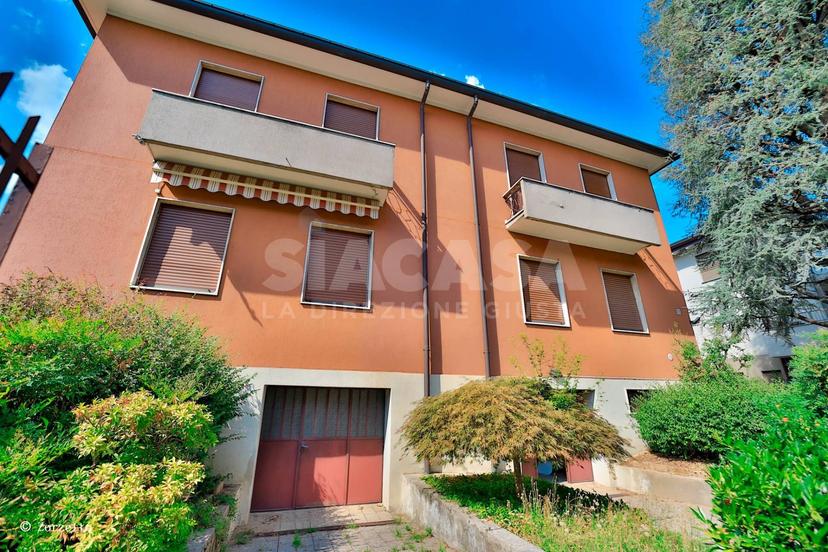 Villa in Via Italia 14, Bellusco — foto 4 di 5