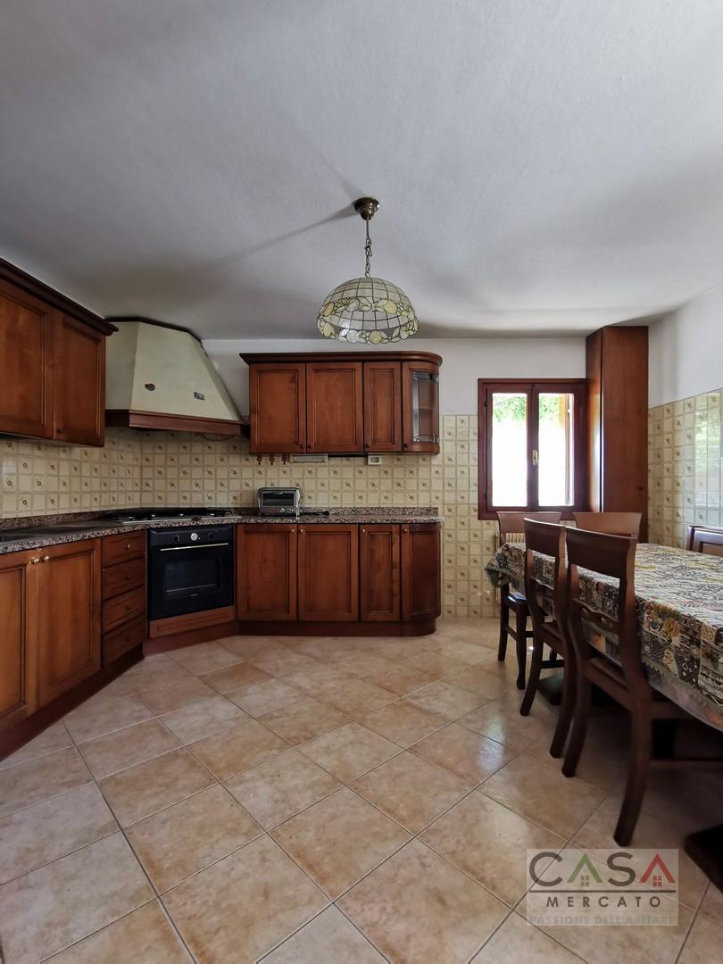 Casa indipendente in Via Vallenoncello, Pordenone — foto 4 di 5
