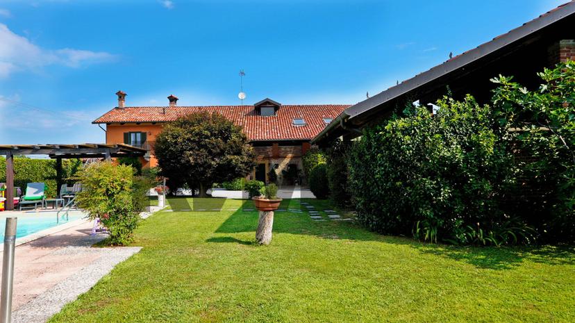 Rustico in Via Cartignano 40, Cuneo