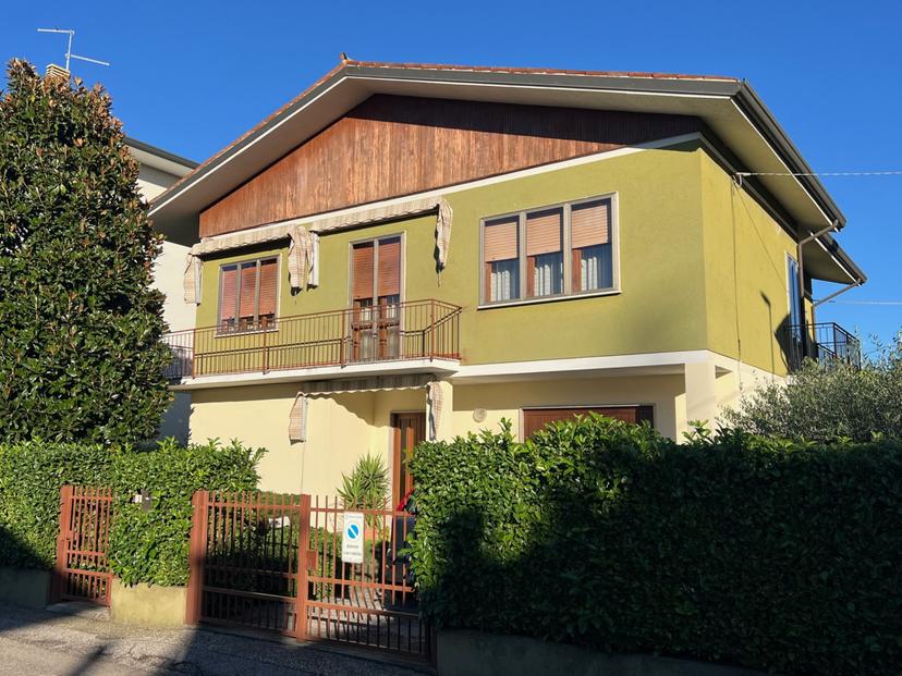 Casa indipendente in Via Venezia, 3, Lonigo — foto 3 di 5