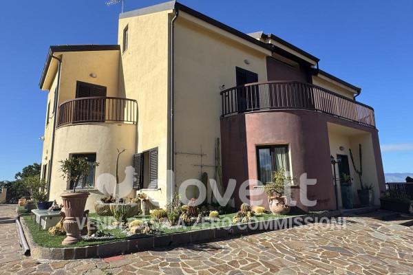Villa in Via Giuseppe Marino 246, Reggio di Calabria — foto 2 di 5