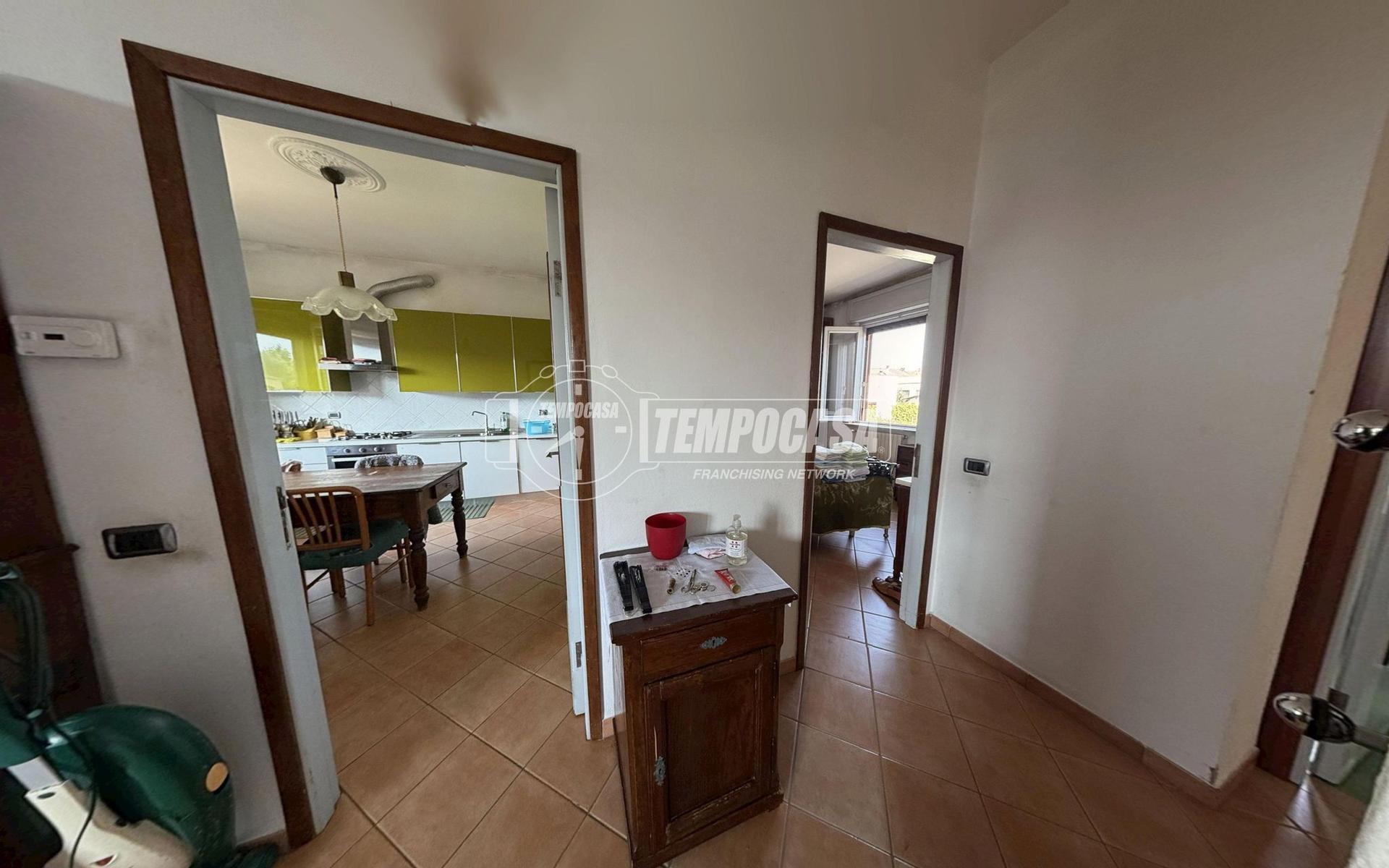 Casa indipendente in Via Cristoforo Colombo 12, Tromello