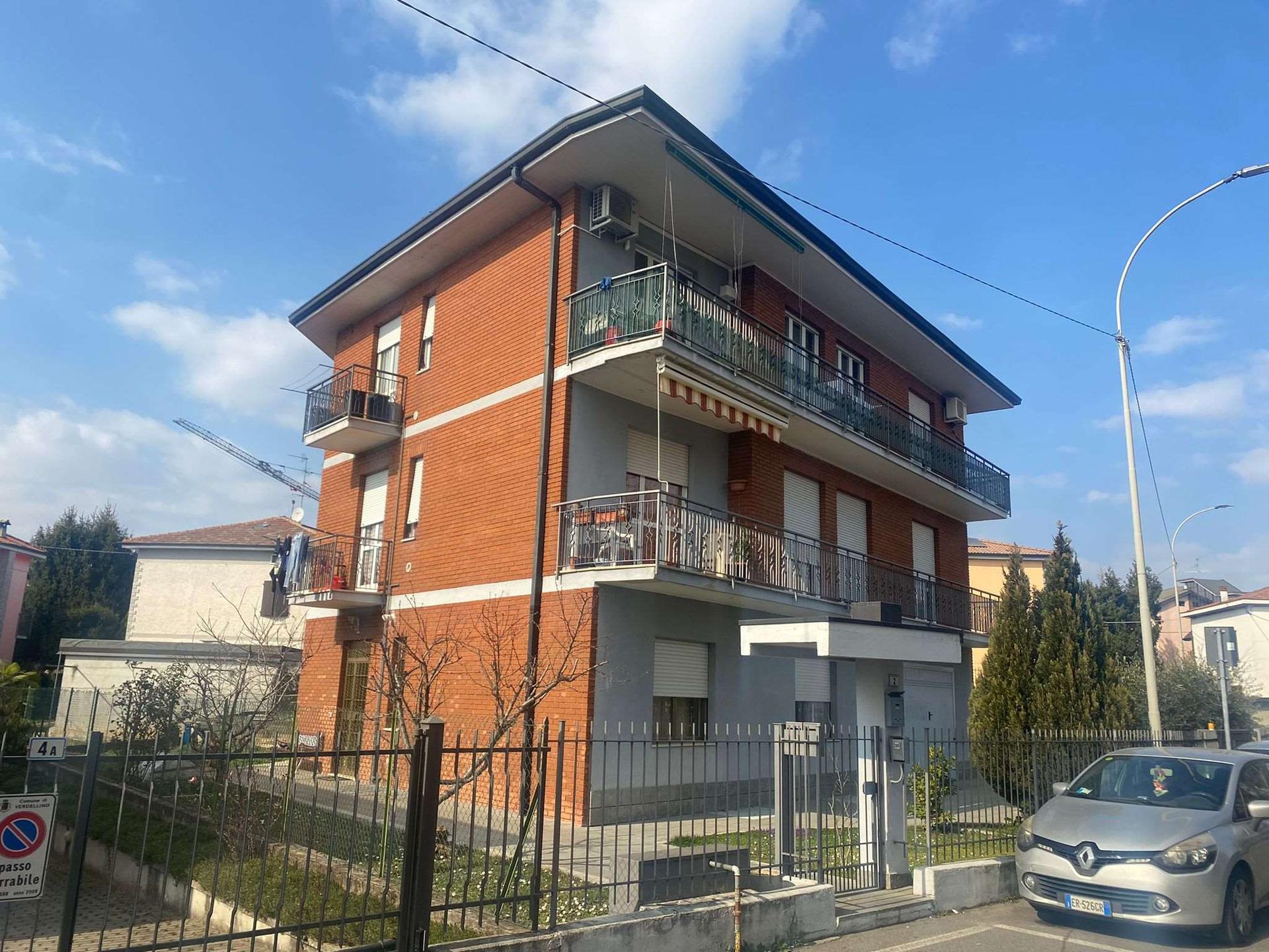 Trilocale in Via Leonardo da Vinci  2, Verdellino