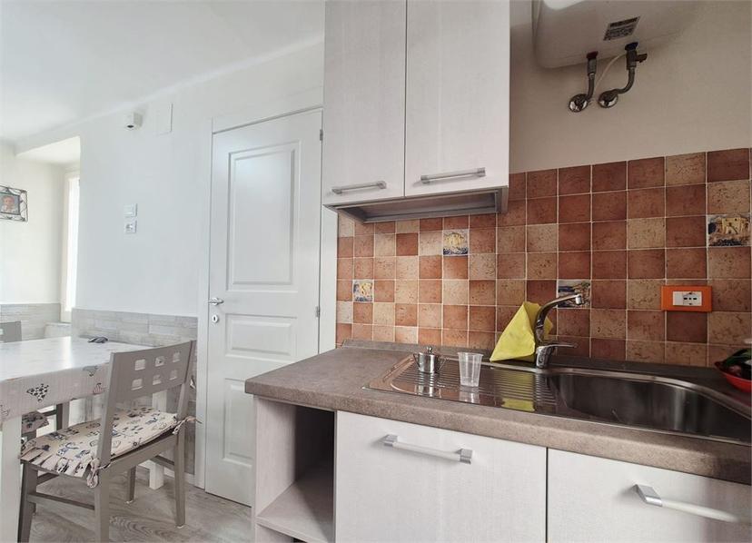 Trilocale in Via Montelauro 50, Loreto Aprutino — foto 5 di 5