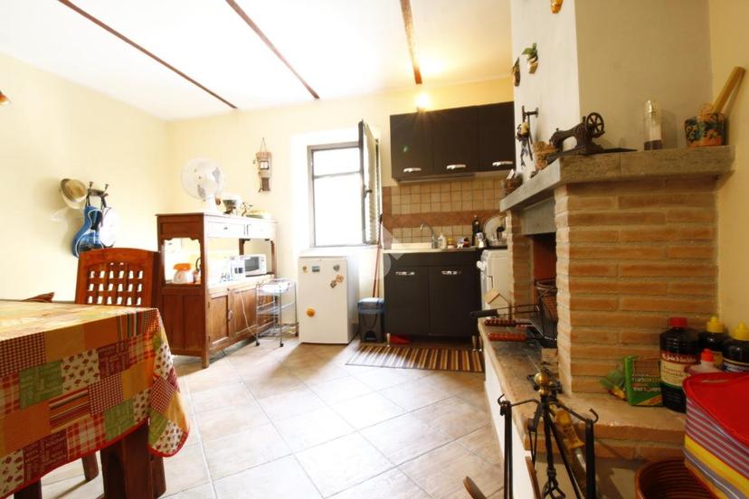 Bilocale in Via Roma 11, Tessennano — foto 4 di 5