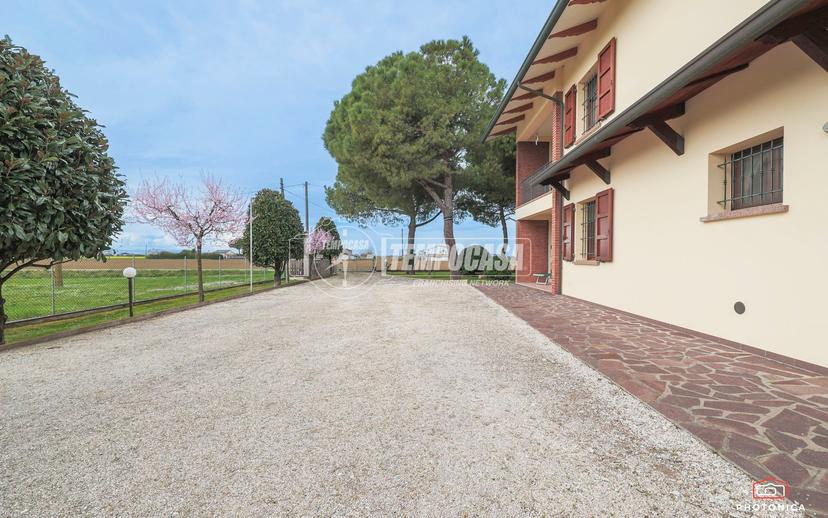 Villa, Forlì — foto 3 di 5