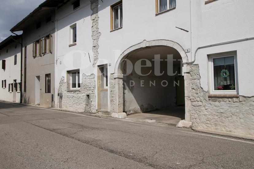 Villa a schiera in Via Maggiore 8, Aviano — foto 3 di 5