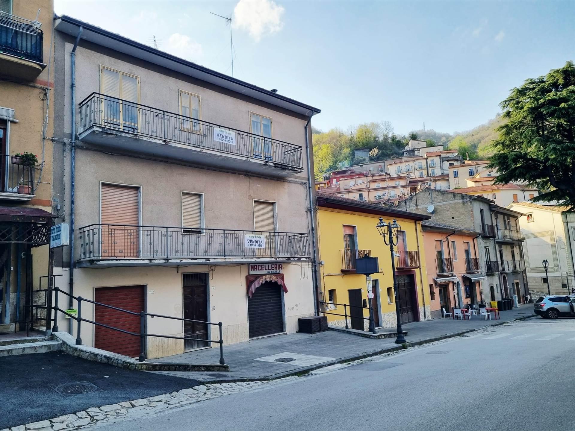 Casa indipendente in Piazza Principe di Piemonte, Santa Paolina