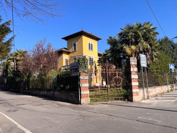 Villa in Via Francesco Rismondo 2, Tradate — foto 5 di 5