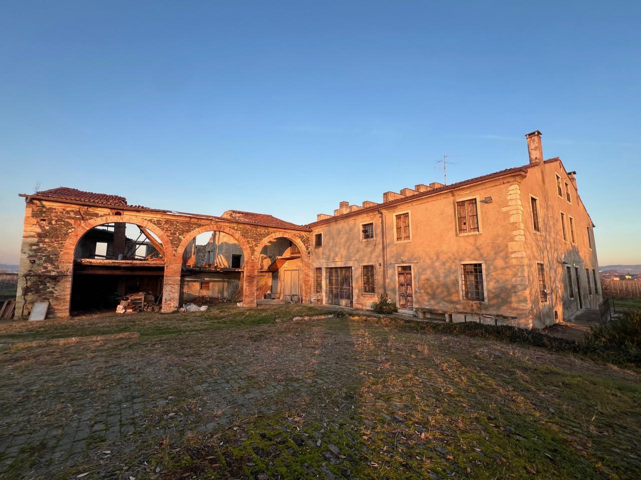 Casa colonica in Via Molino, 5, Lonigo