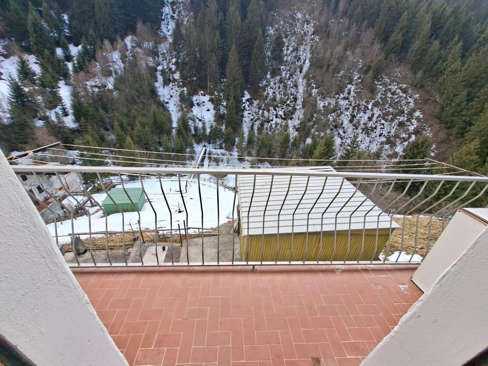 Bilocale in Via Valle, Tartano