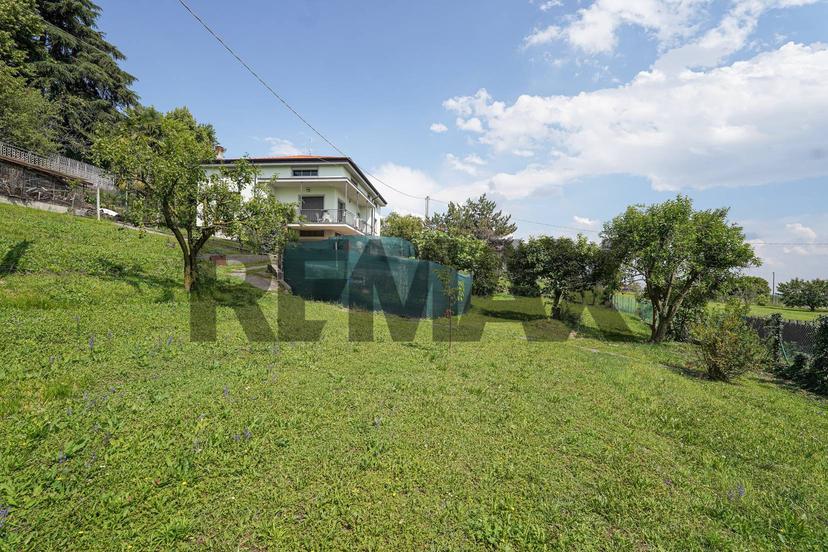 Villa, Sotto il Monte Giovanni XXIII — foto 4 di 5