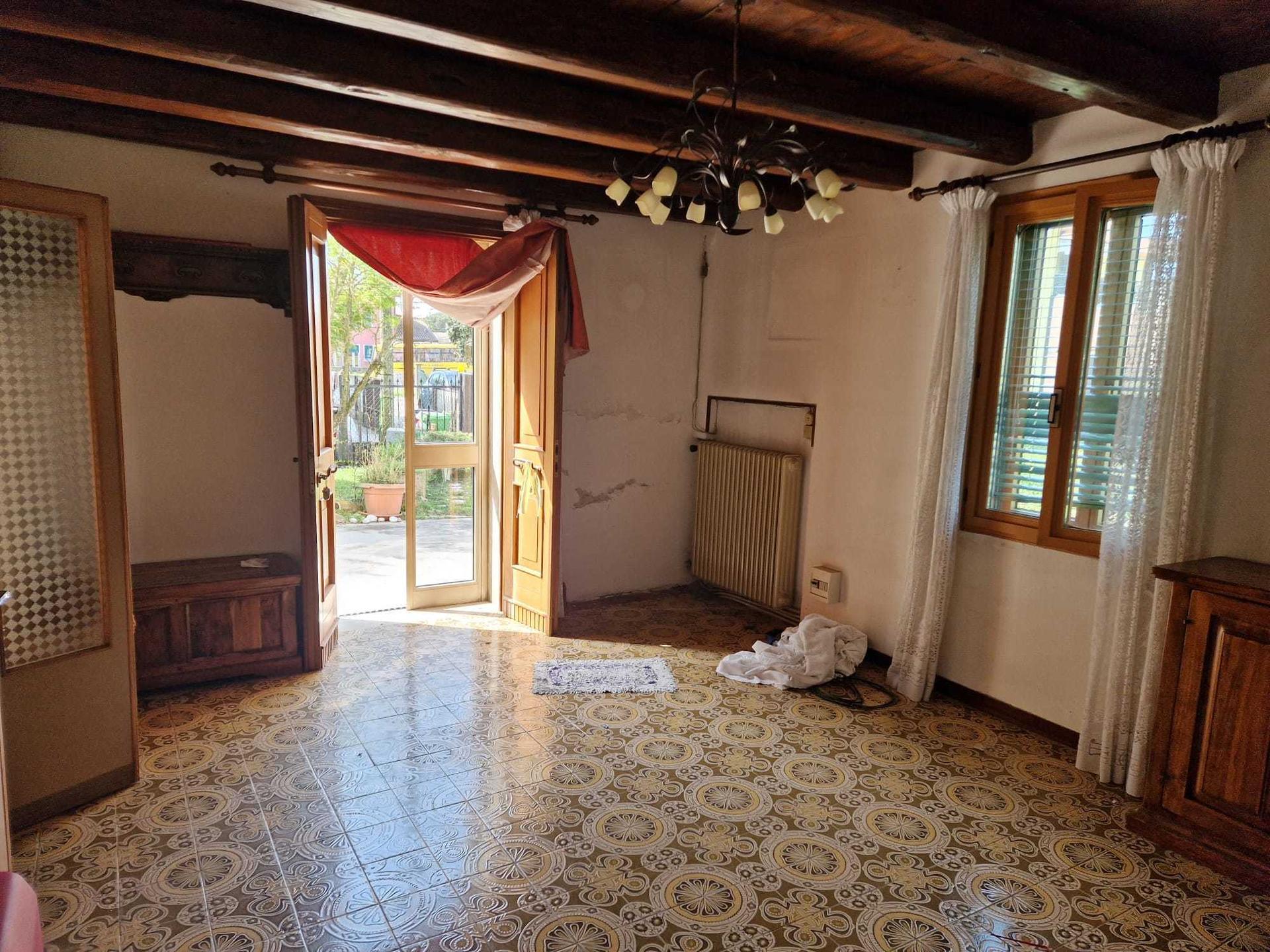 Casa indipendente, Gavello