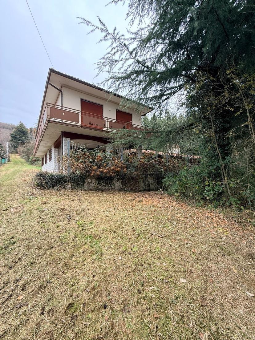 Villa a schiera, Altissimo — foto 4 di 5