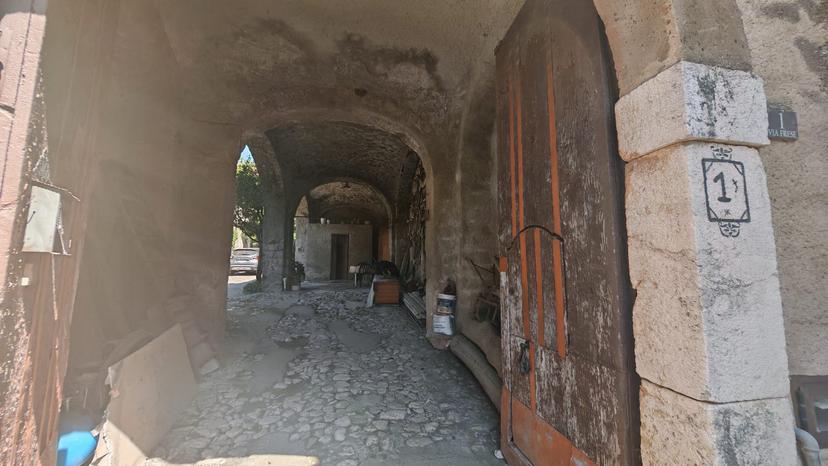 Casa indipendente in Via Frese, Caserta