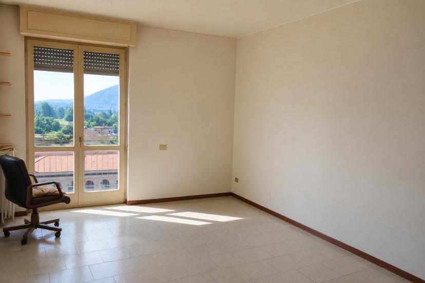Bilocale, Luino