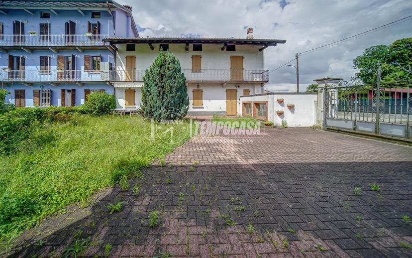 Quadrilocale in Via Caduti Libertà, Castelletto sopra Ticino — foto 4 di 5