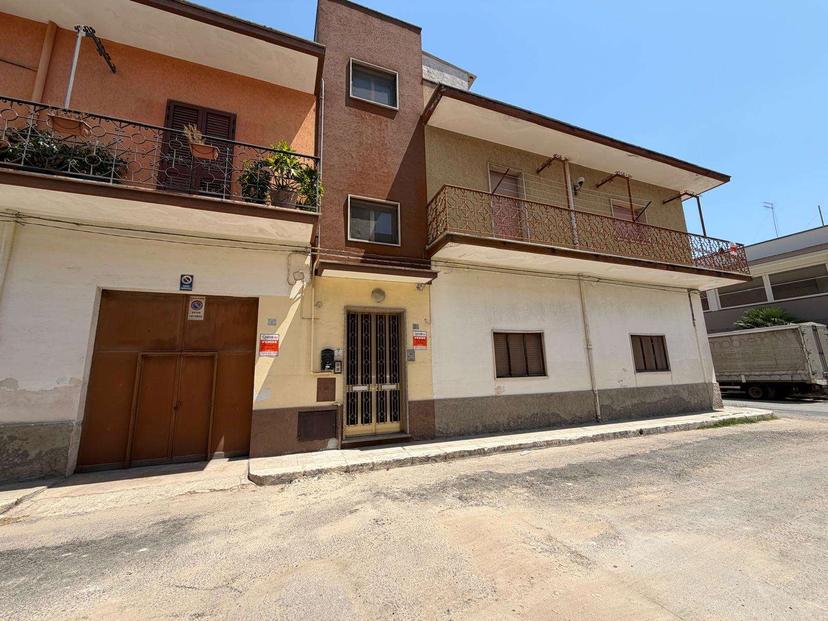 Casa indipendente in Via Tommaso Fiore 4, Oria — foto 4 di 5