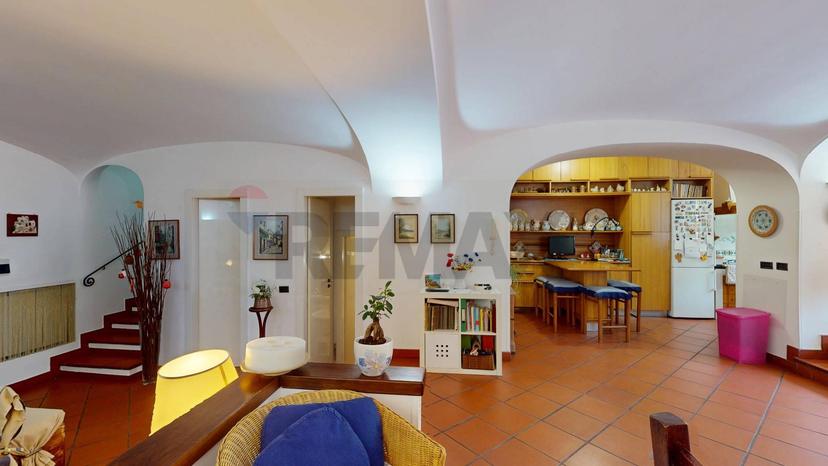 Villa a schiera in Via Cupa d’Ercole 8, Caserta — foto 3 di 5