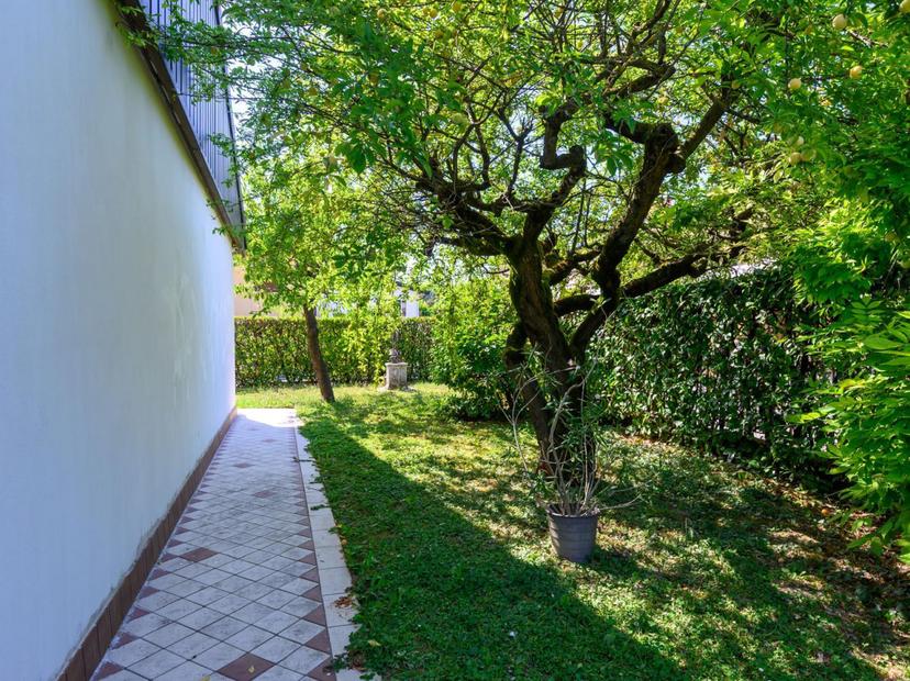 Villa in Via Aldo Moro 12, Mirano — foto 4 di 5