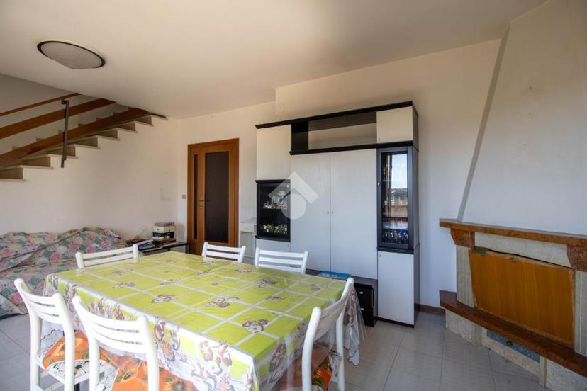Villa a schiera in Via del Tiglio 1, Sant'Omero — foto 4 di 5