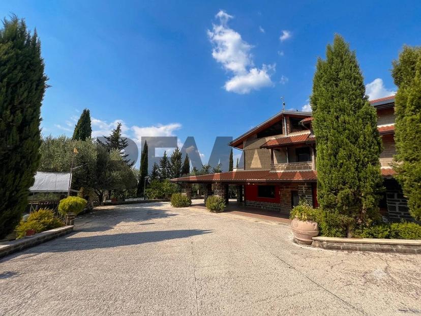 Villa in Via Moleta 09, Alvignano — foto 3 di 5