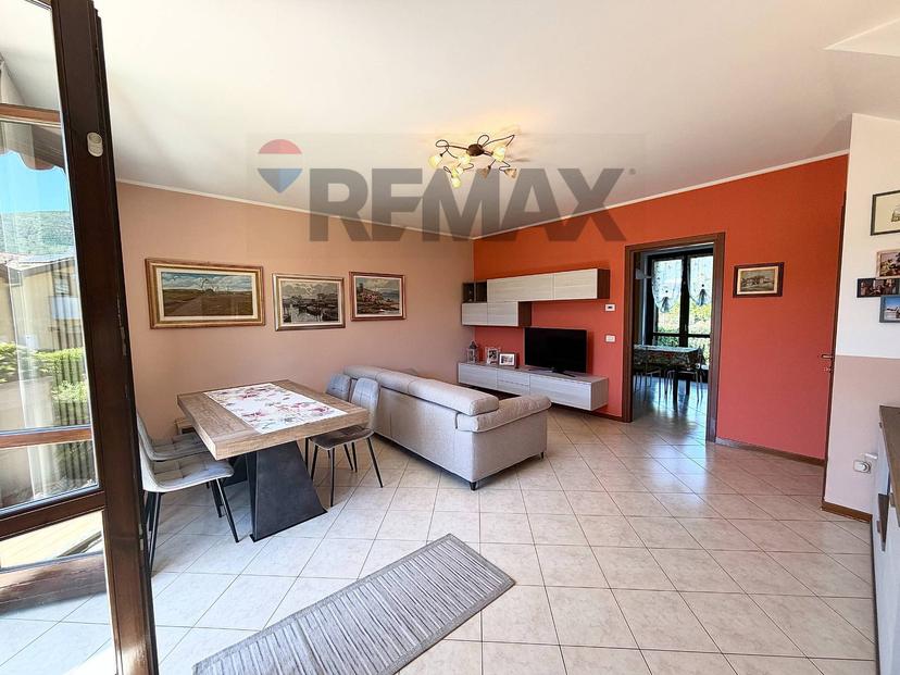 Villa a schiera in Via Liberta' 39, Cugliate-Fabiasco — foto 5 di 5