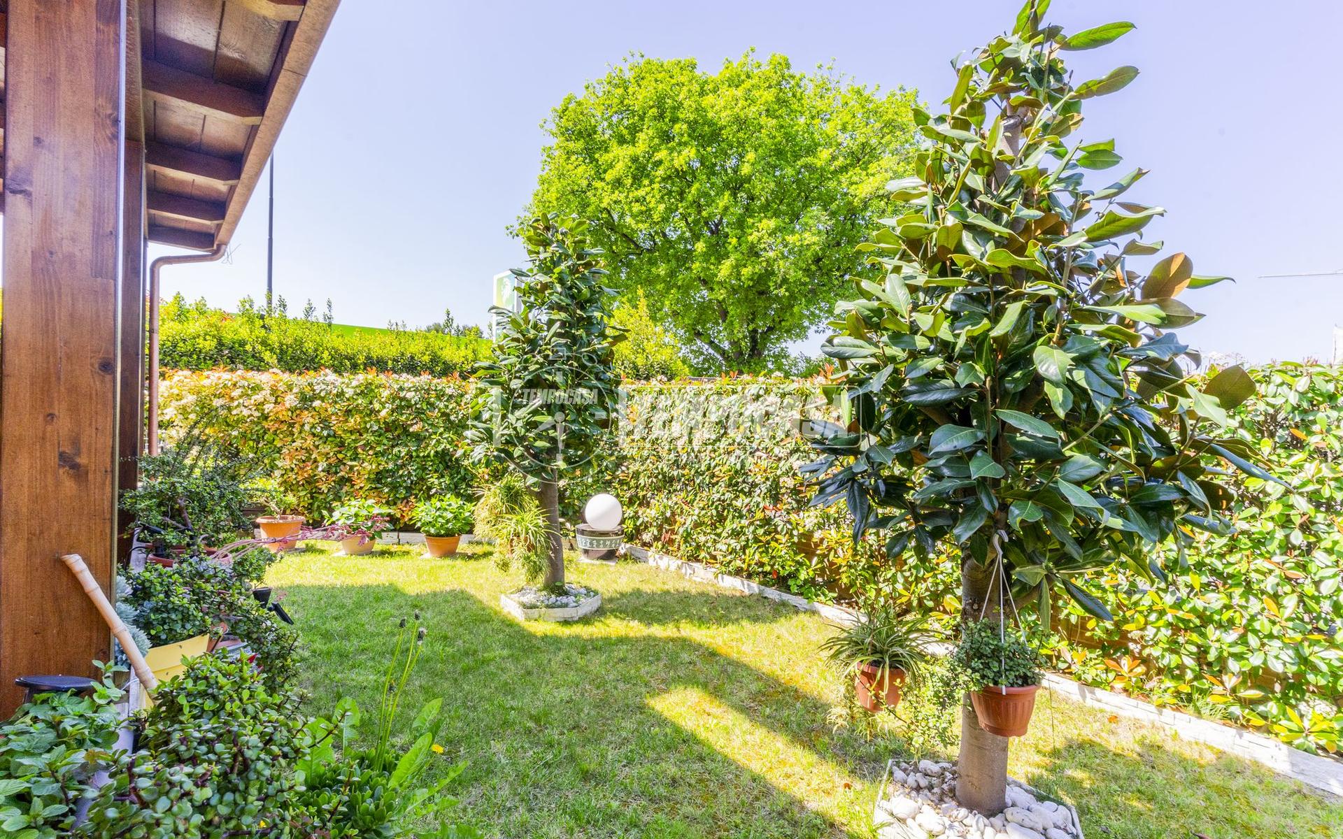 Casa indipendente in Strada del Casone 85, Civitanova Marche