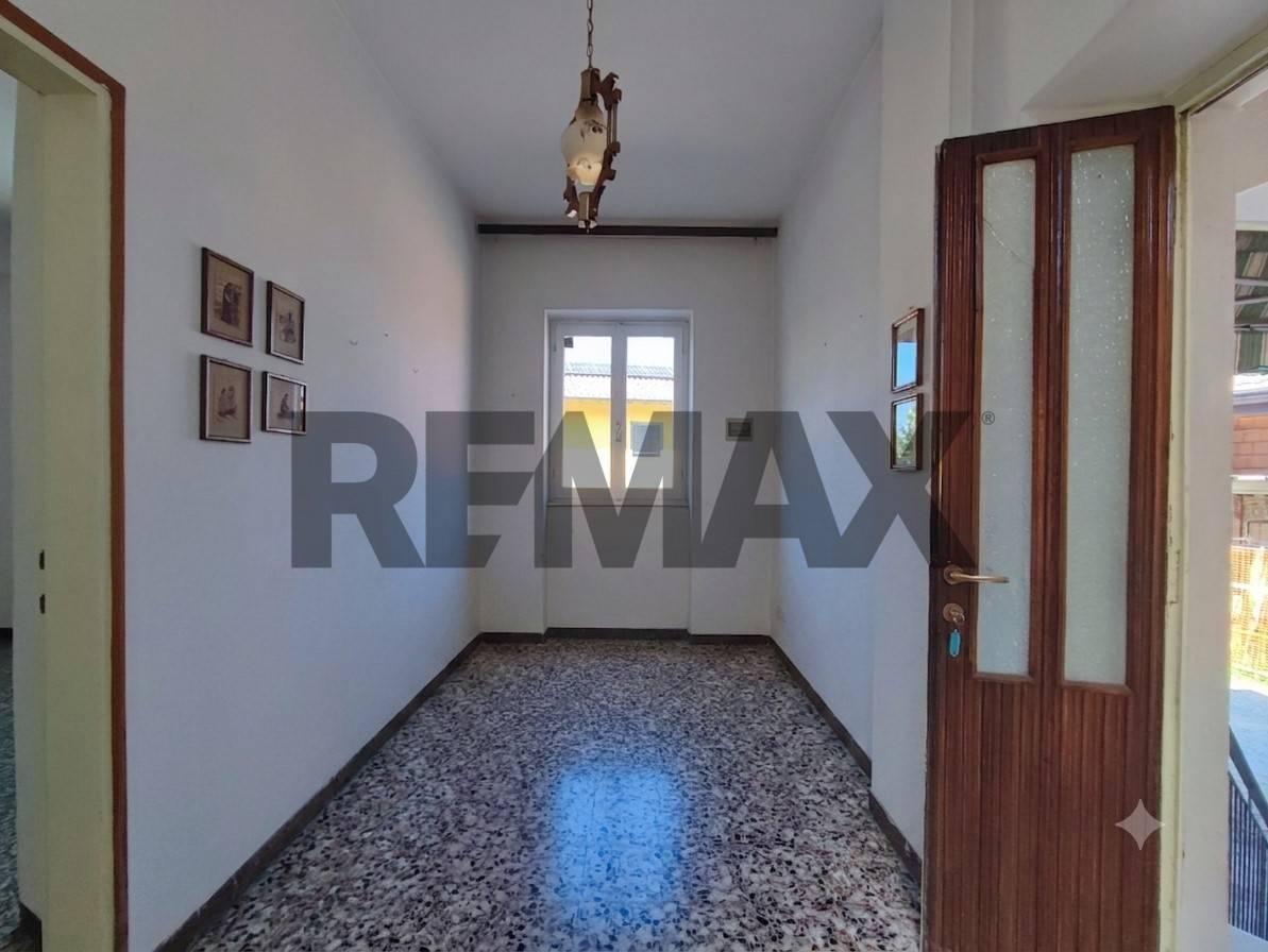 Appartamento in Via Brugnoni 44, Besozzo