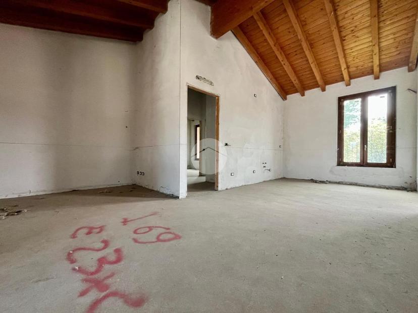 Trilocale in Via Trieste, Casalbuttano ed Uniti — foto 4 di 5
