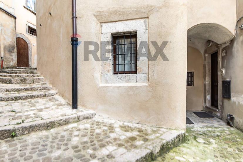 Casa indipendente in Via Fontana Nuova 16, Barrea — foto 5 di 5