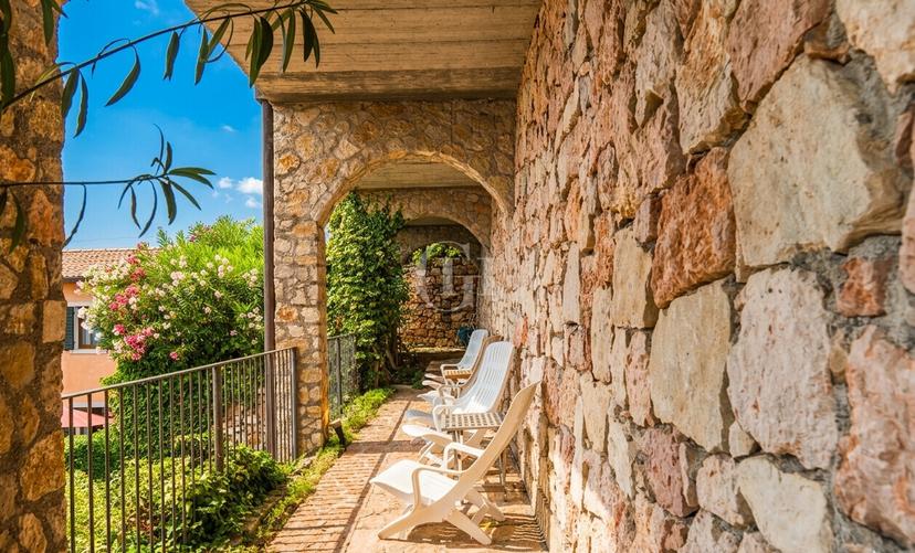 Villa unifamiliare, Brenzone — foto 2 di 5