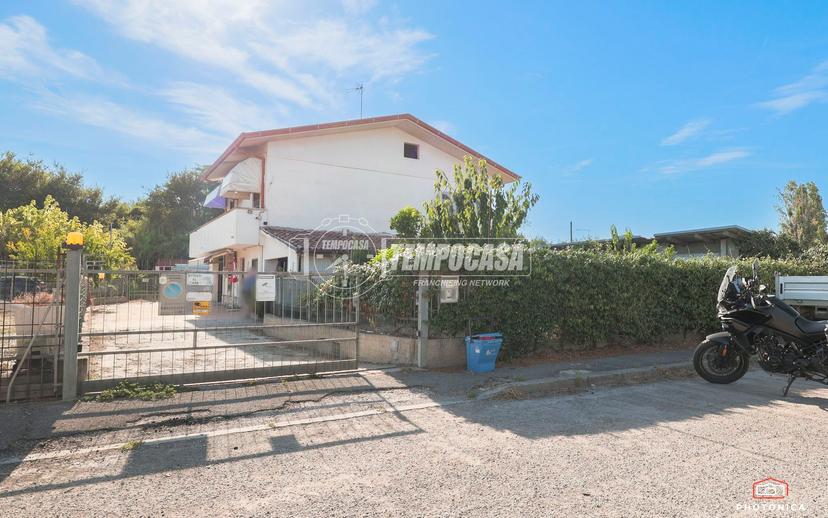 Appartamento in Viale dell'Artigianato, Riccione
