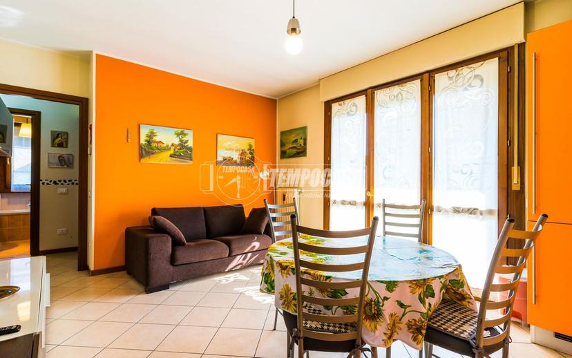 Bilocale in Viale Italia 45, Lentate sul Seveso — foto 4 di 5