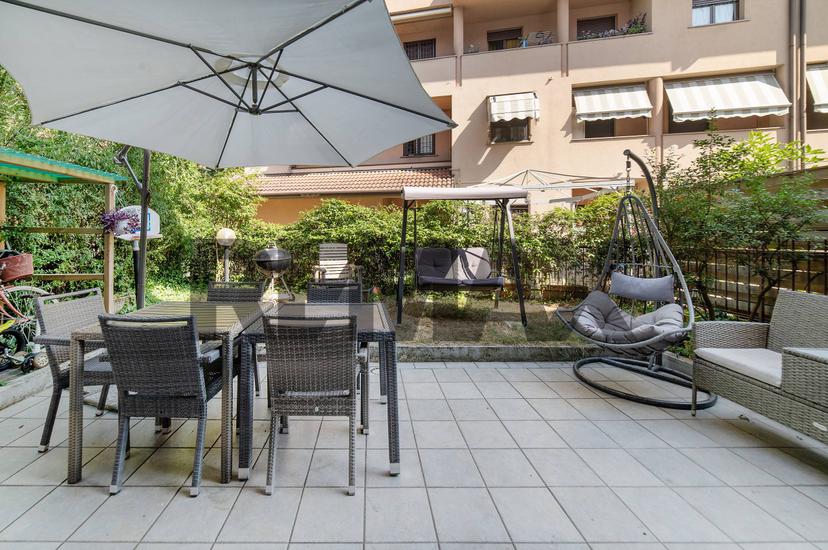 Villa a schiera in Via Correggio 11, Monza — foto 3 di 5