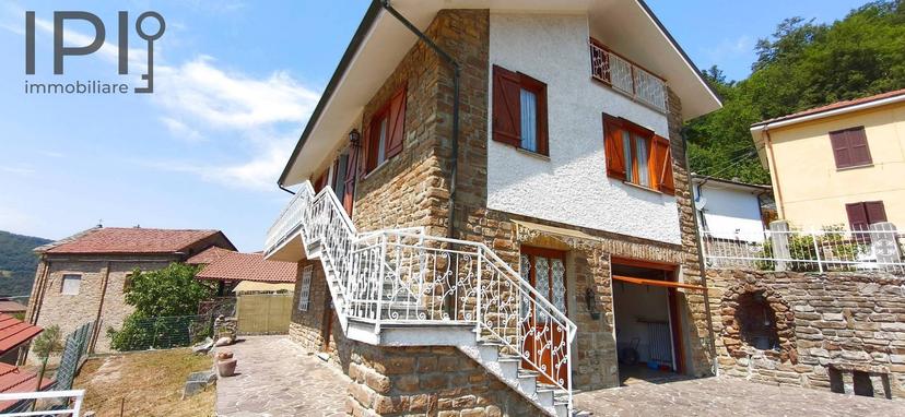 Villa in Via Scarrone 22, Serole — foto 3 di 5