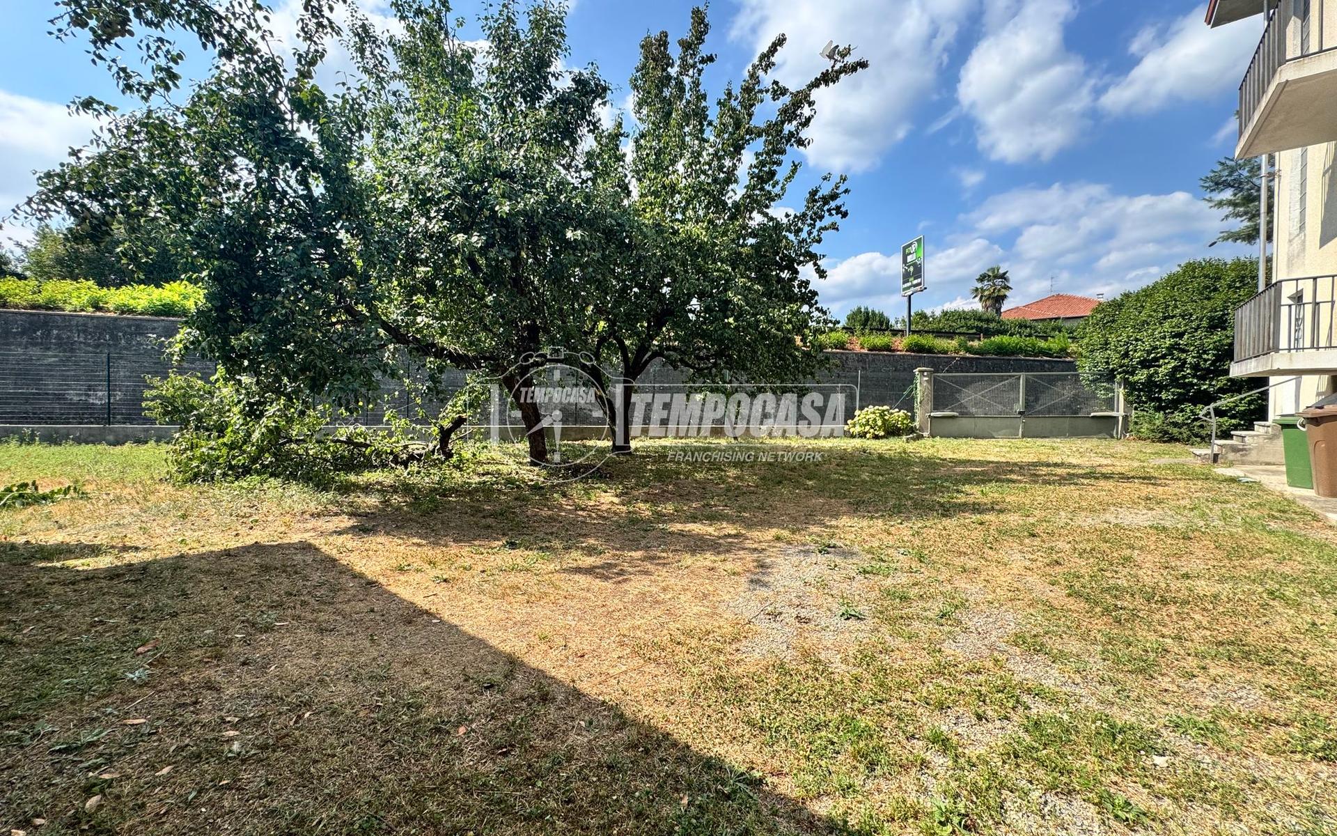 Casa indipendente in Strada Cascina Cortella, Biella