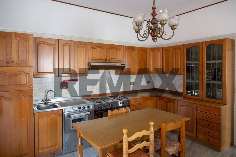 Villa in Via San Rocco 32, Tavernola Bergamasca — foto 3 di 5