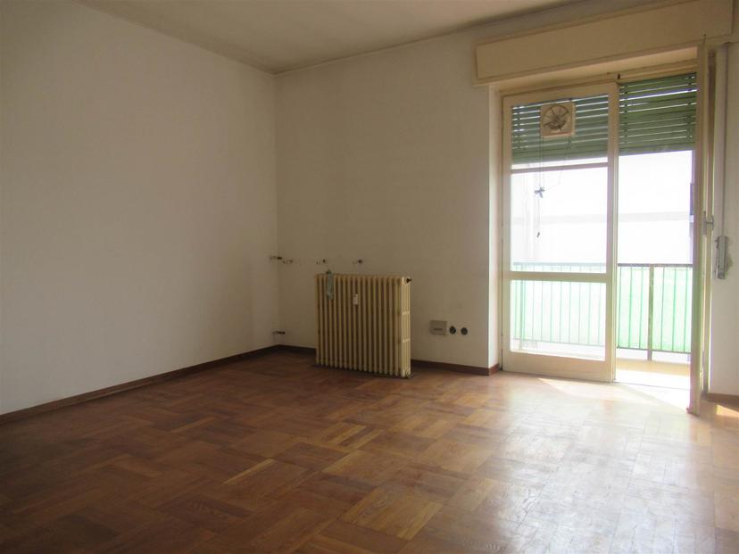 Trilocale in Via Carducci, Lissone — foto 4 di 5
