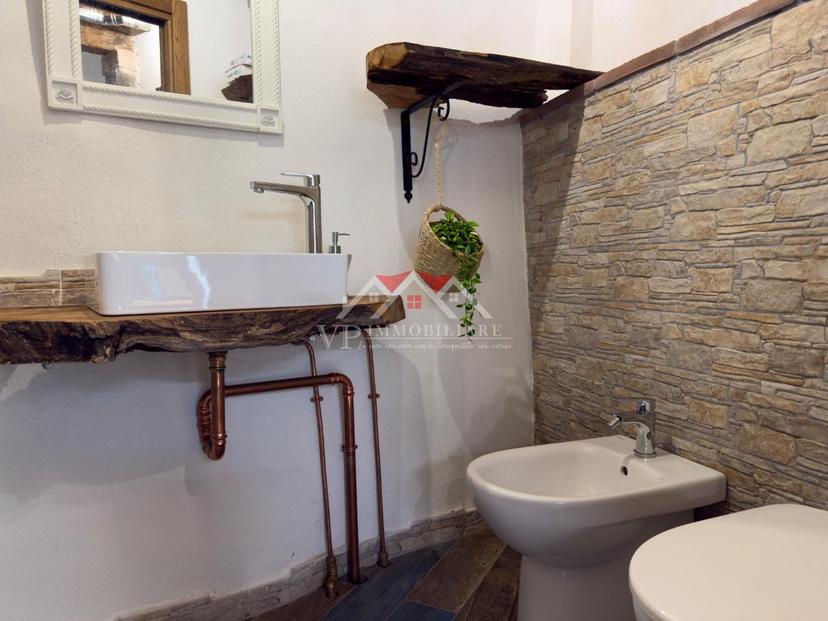 Monolocale, Castelnuovo di Val di Cecina — foto 3 di 5