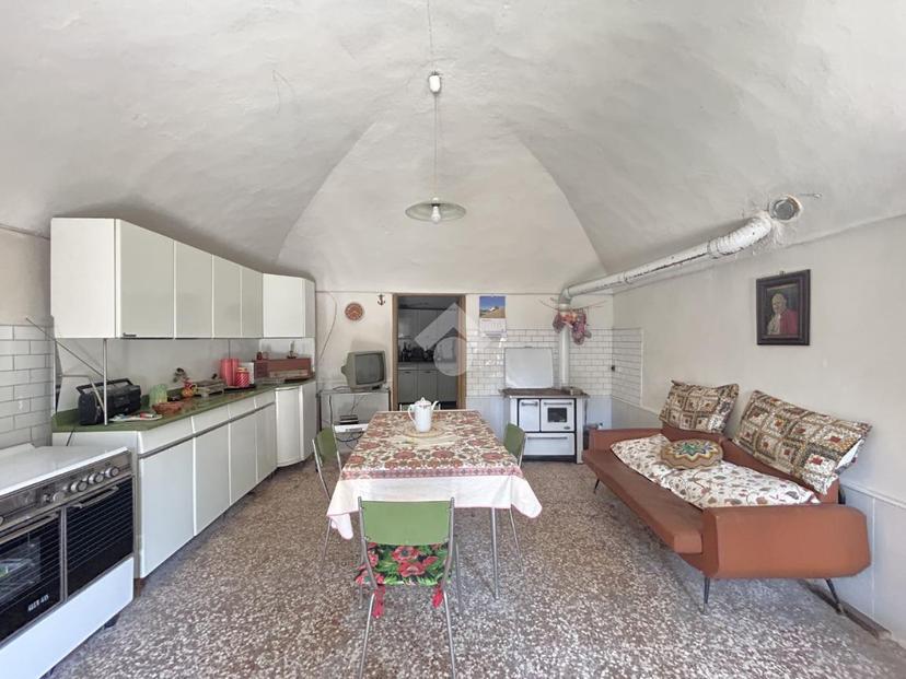 Casa indipendente in Vicolo Brofferio 7, Borgomasino — foto 4 di 5
