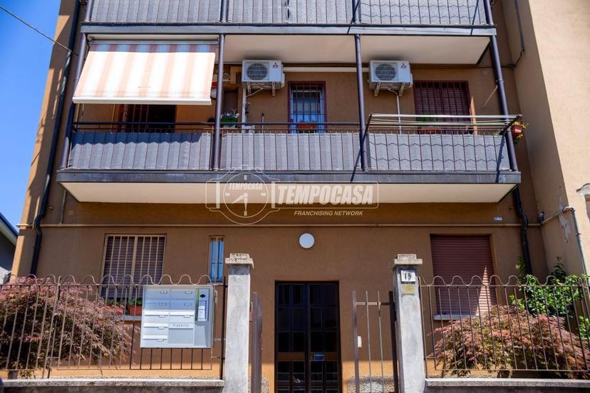 Trilocale in Via Monviso, Arcore — foto 4 di 5
