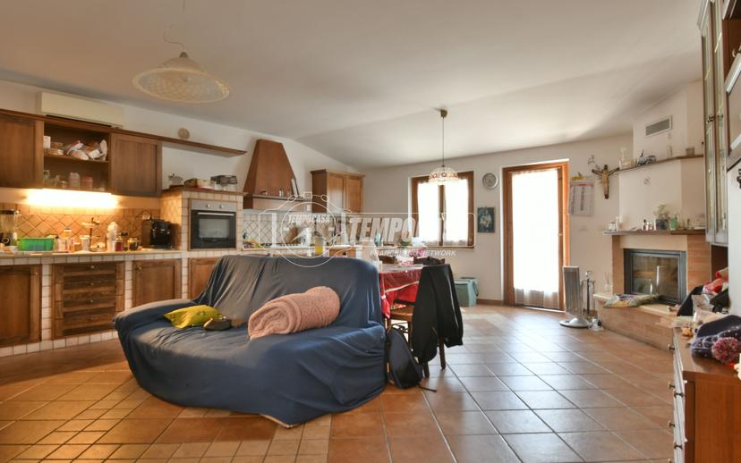 Casa indipendente in Via Borghetto 20, Maltignano