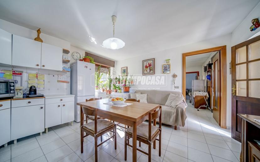 Casa indipendente in Via Sivo, Castelletto sopra Ticino — foto 5 di 5