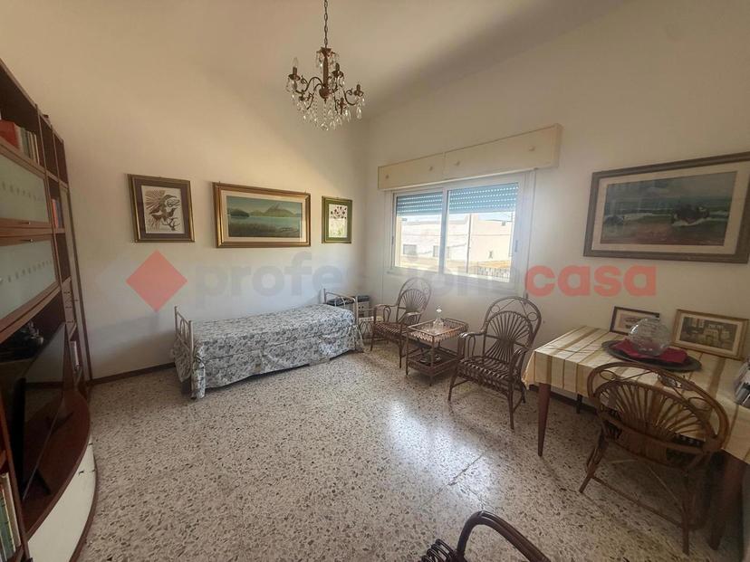 Casa indipendente in Via delle Giunchiglie 41, Manduria — foto 3 di 5