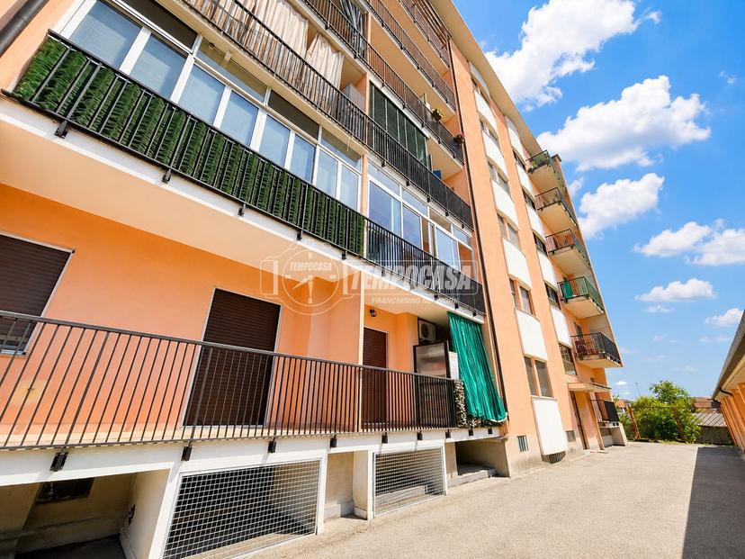 Trilocale in Via Montello, Caluso — foto 4 di 5